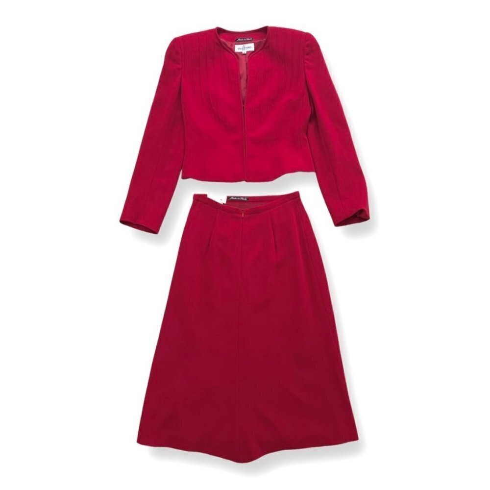 Valentino Miss V Red Skirt Blazer Wool Set Size 38 US 4 / CLOFA